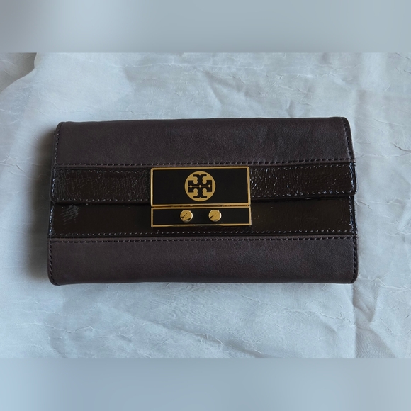 Tory Burch Brown Leather Clutch/Wallet - Picture 1 of 11